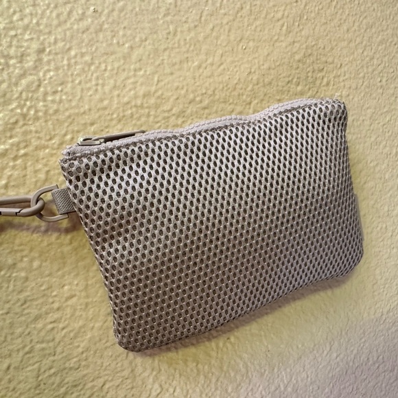 Dagne Dover “Landon Carryall” Size Small In Rare Almond Latte New! - Picture 12 of 13